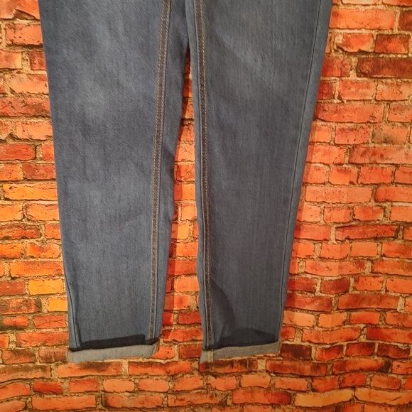 Vigoss - High Rise Super Stretch - Medium Wash Skinny Jeans Juniors size 14 NWT - Picture 2 of 14